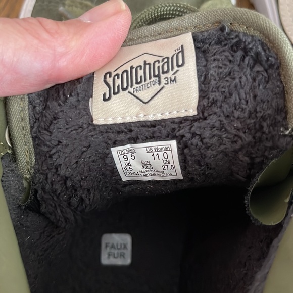 Vans SK8-HI Green Suede Scotchguard w/Faux Fur Lining, Size 11Womens/9.5Mens - Picture 6 of 7